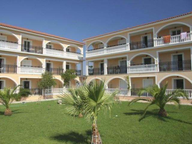 זקינטוס טאון Athina Apartments מראה חיצוני תמונה